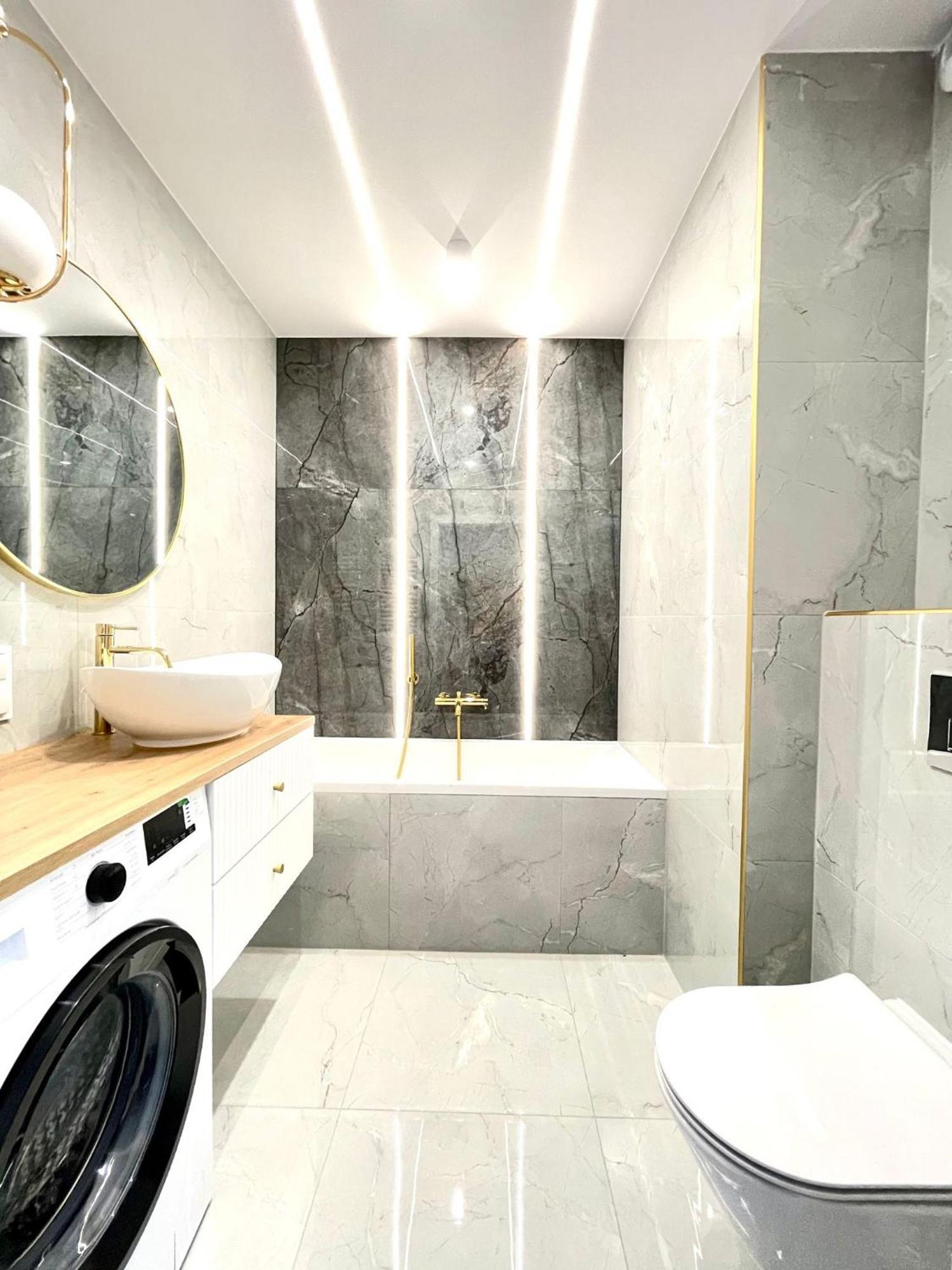 3 Bedrooms Premium Bella Blue For 8 Guests With Ac And Free Out Side Parking ジェシュフ エクステリア 写真